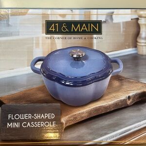 Blue Flower-Shaped Mini Casserole